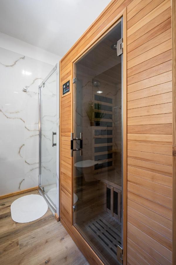Apartments Srdiecko - Sauna In Smaller Apt - Highest In Central Europe - Fireplace - In The Forest Tale Exterior photo